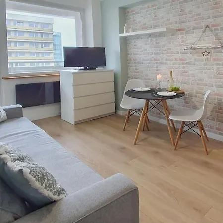 Lejlighed Holidayhomepl Slavia New 408 Z Sypialnia I Balkonem Przy Plazy *